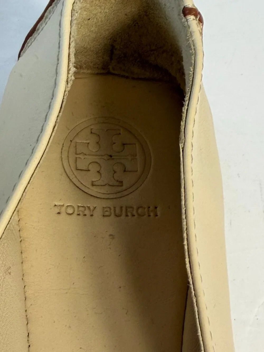 TORY BURCH SIZE 8.5 FLATS
